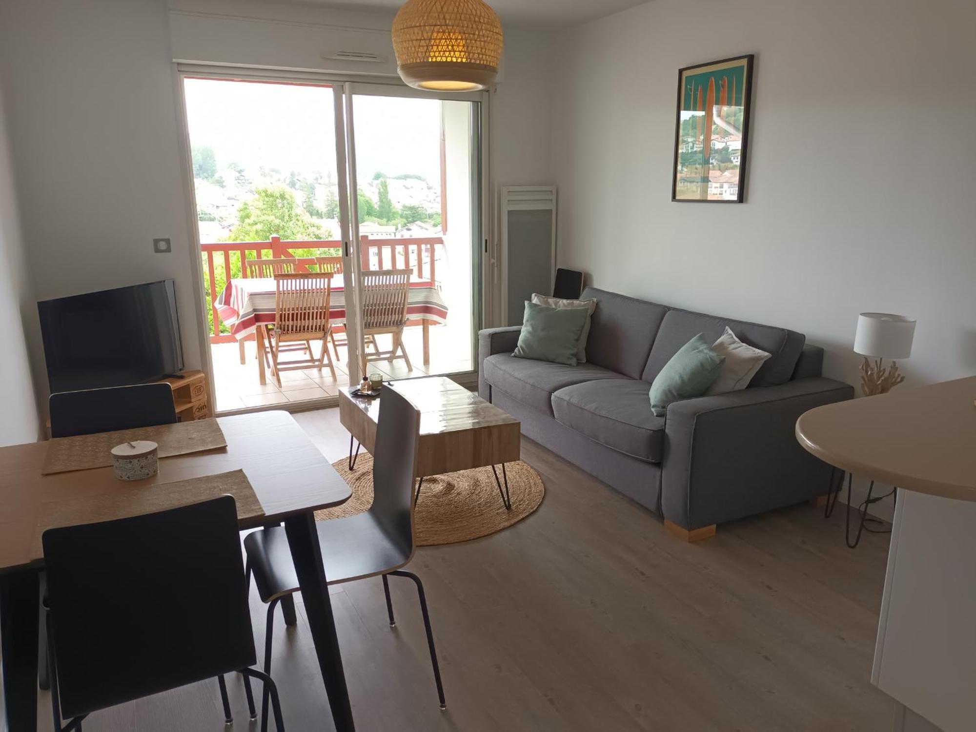 Appart. 2* A Hendaye, Proche Centre, Parking Privatif - Fr-1-239-777 Apartment Exterior photo