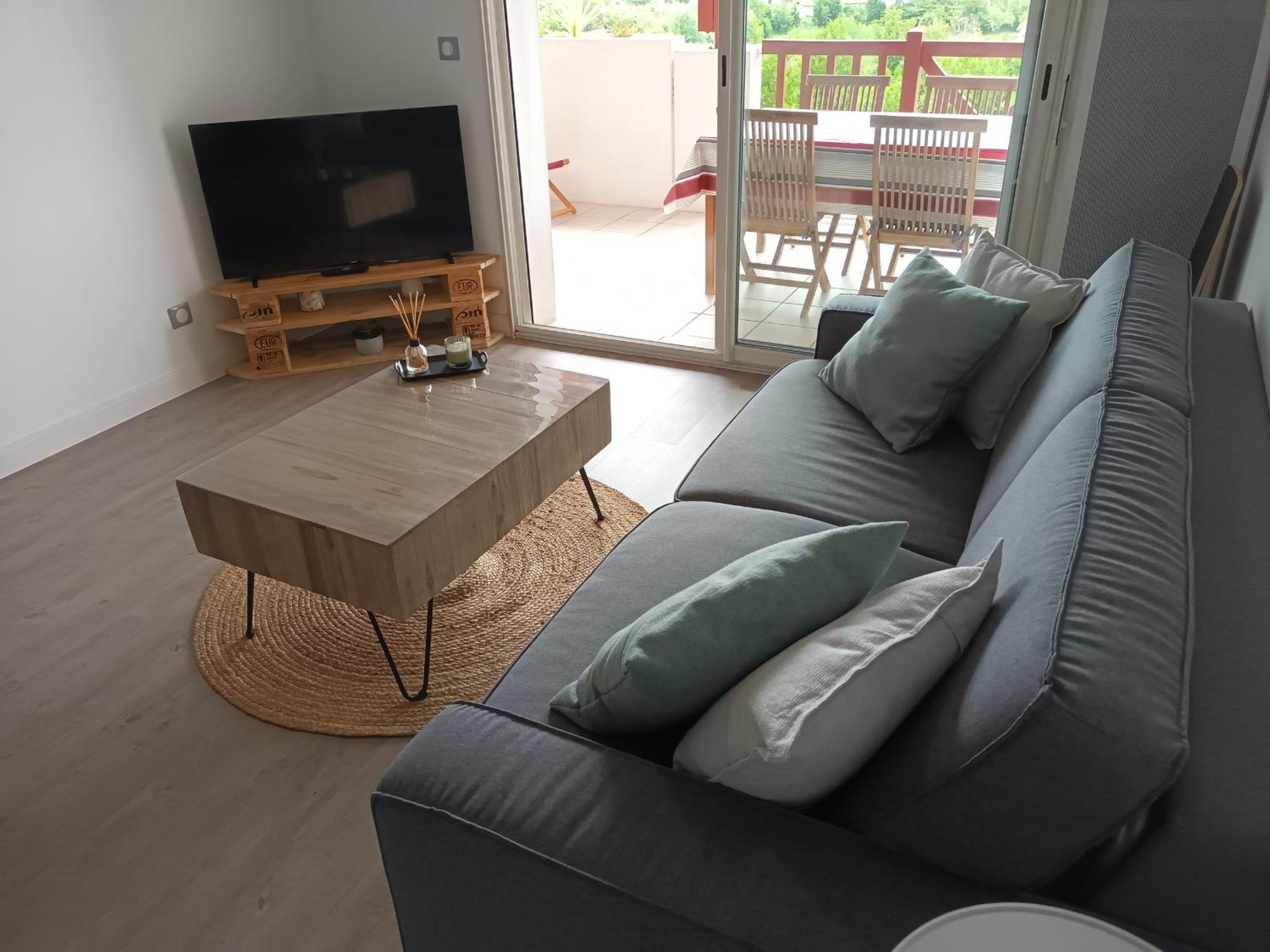Appart. 2* A Hendaye, Proche Centre, Parking Privatif - Fr-1-239-777 Apartment Exterior photo